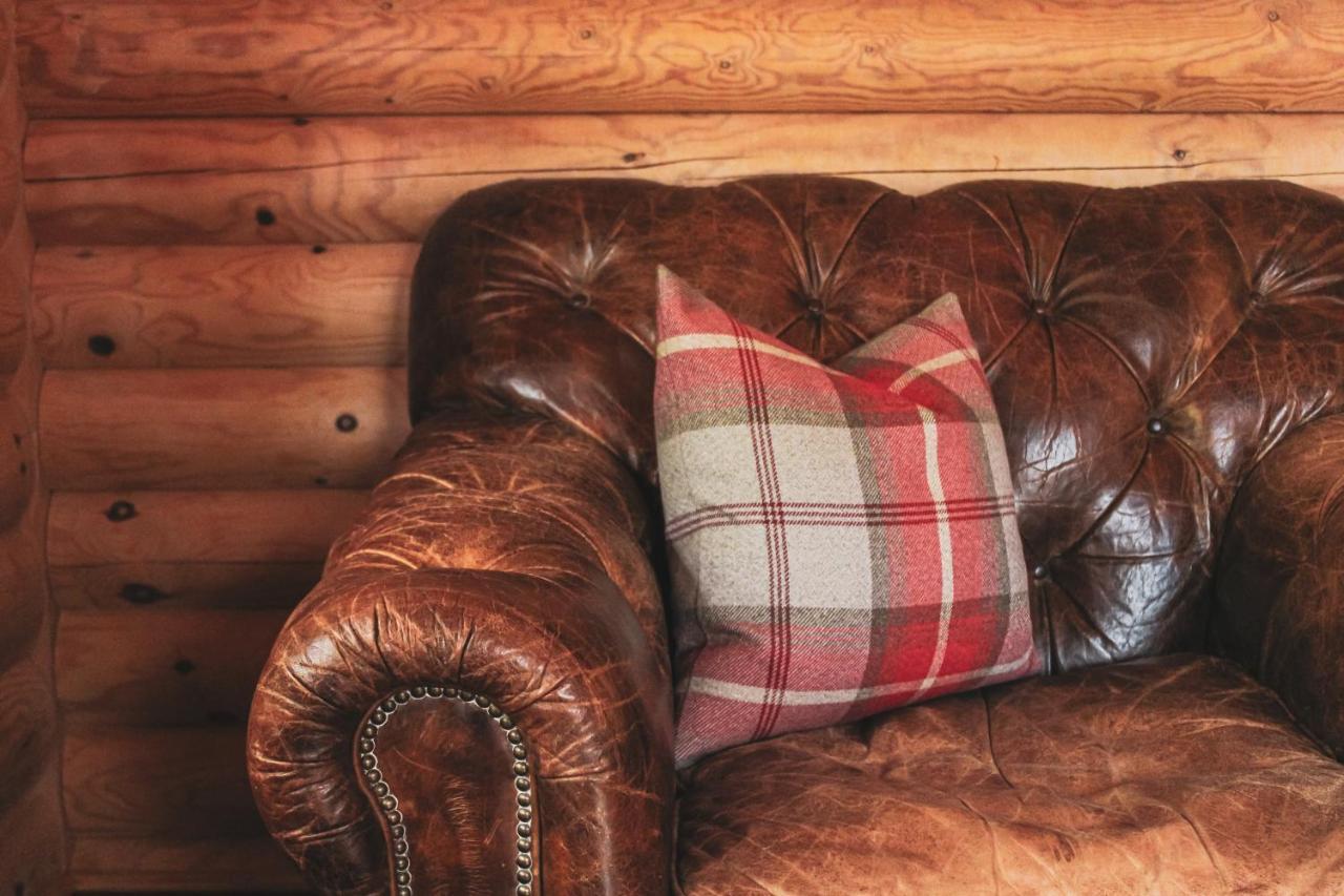 Tomatin - Luxury Two Bedroom Log Cabin With Hot Tub Berwick Upon Tweed Bagian luar foto